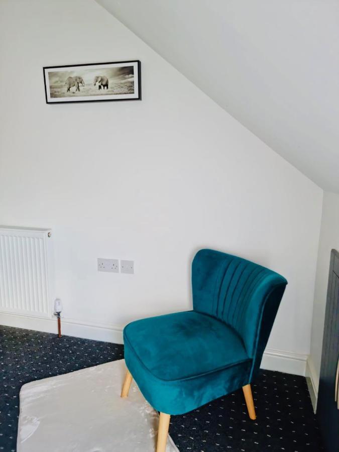Cosy 3 Bed Apartment Near Birmingham Airport & Nec Perfect For Groups & Contractors! Bagian luar foto