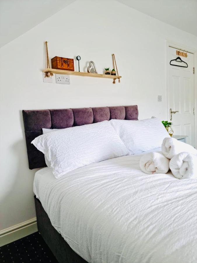 Cosy 3 Bed Apartment Near Birmingham Airport & Nec Perfect For Groups & Contractors! Bagian luar foto