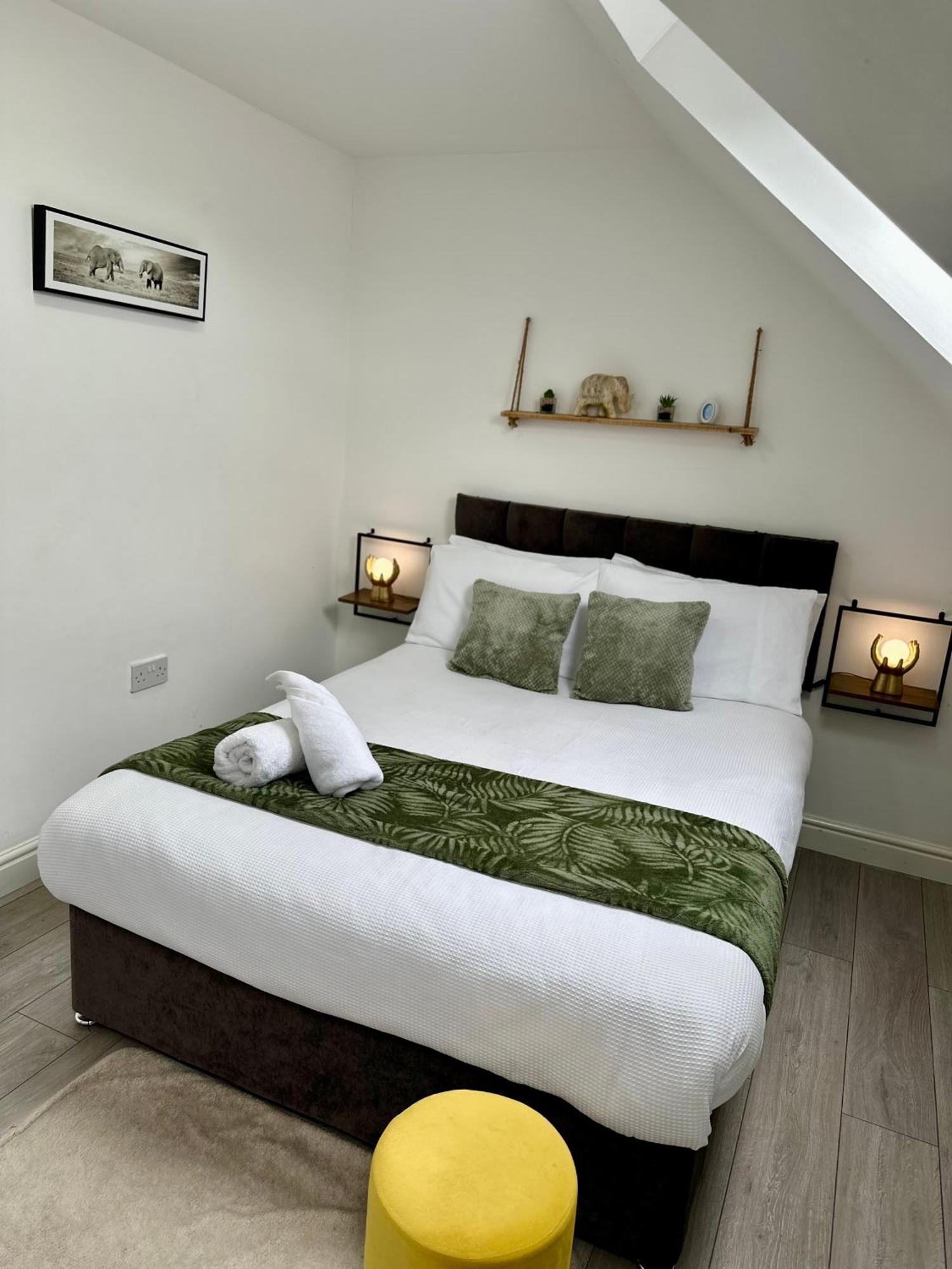 Cosy 3 Bed Apartment Near Birmingham Airport & Nec Perfect For Groups & Contractors! Bagian luar foto